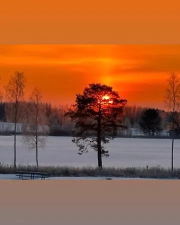 Niemenharjun Matkailukeskus * Pihtipudas